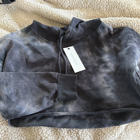 Matching set - Picture 3 of 5